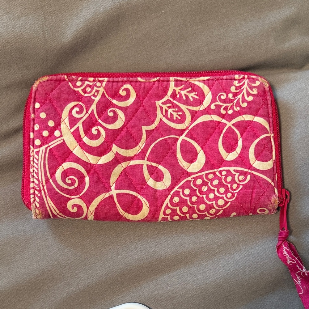 Vera Bradley Red and Gold Patterned Wallet